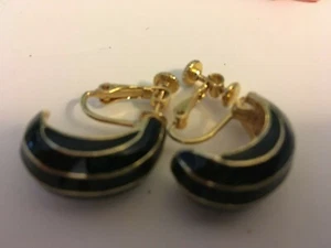 Pendientes convertibles de medio aro esmaltado negro vintage con clip - Imagen 1 de 2