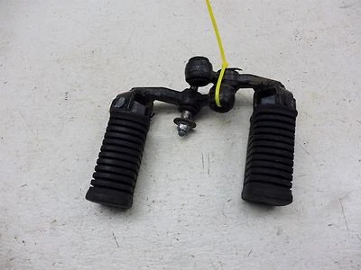 Kawasaki KZ750 1982 Twin CSR K468-1. soportes y estriberas delanteras Foto 1 de 4