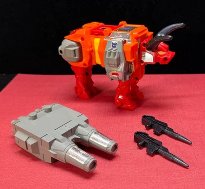 Vintage Takara 1986 ☆ Transformers ☆ G1 Predacon TANTRUM Figure - Japan - Image 1 of 4