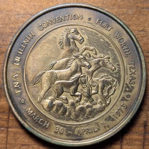 1973 Fort Worth, Texas TX Texas Numismatic Association Horses Pictorial Token - Picture 1 of 4