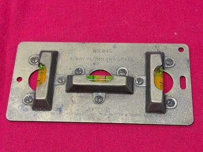 General Tools No. 845 Brass Plate 3-Way Plumb & Level - Vintage - Image 1 of 4