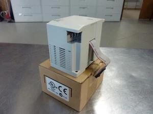 Delta Model DVP04AD-H3 PLC Programmable Controller (30707) - Picture 1 of 9
