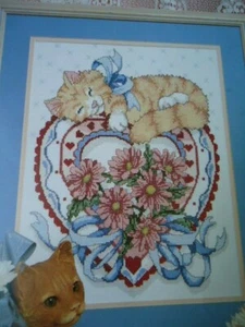 Candamar Designs “Cat on Heart Picture” Counted Cross Stitch Pattern/Chart - Picture 1 of 7