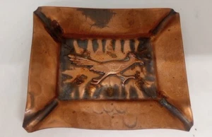 Cenicero Gregorian de cobre martillado Thunderbird 4 1/2" x 3 1/2" EE. UU. - Imagen 1 de 5