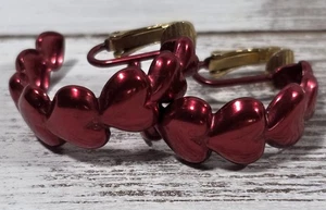 Vintage Red Metallic Metal Hearts Hoop Clip-On Earrings Avon - Picture 1 of 3