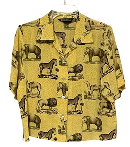 Ann May 100% Silk Blouse Short Sleeve Button Down Yellow Wild Animals Sz S - Picture 1 of 5