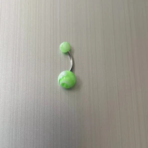 NEW Green And White belly button ring - Picture 1 of 2