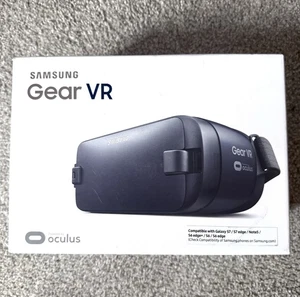 Samsung Gear VR Oculus SM-R323N Virtual Reality Headset New Open Box!! - Picture 1 of 4