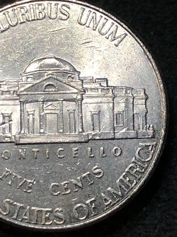 2018P Jefferson Nickel  Error Coin - Reverse Beehive Die Chips Cover