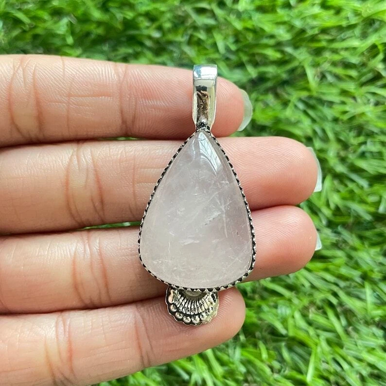 Colgante de plata de cuarzo rosa colgante de plata de ley 925 hecho a mano colgante de piedras preciosas Foto 1 de 4