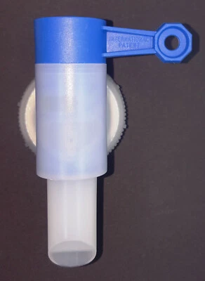 Kugelhahn-Ausgießer DIN 45 Zapfhahn Kunststoff Auslaufhahn Kanister 2, 5, 10 L - Bild 1 von 2