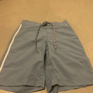 Boys lands end swim trunks Size XS brand new - Picture 1 of 4