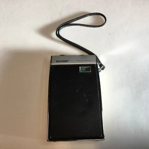 Vintage Sharp BP-120, Six Transistor AM Radio -tested - Picture 1 of 5
