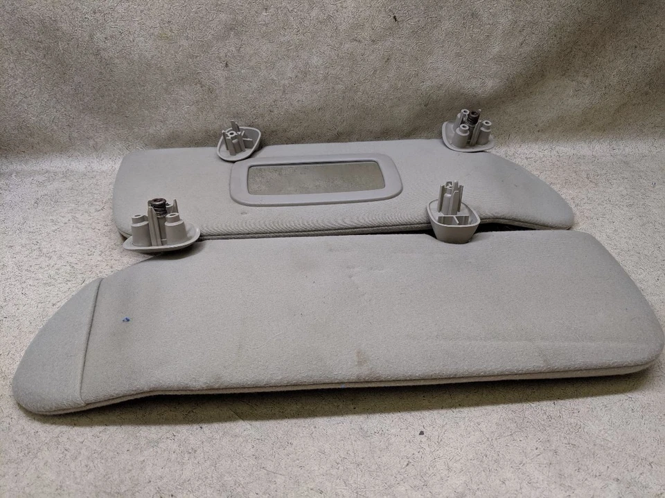 成对司机乘客遮阳板灰色适合 03-07 吉姆西 SIERRA 拾货卡车 z40 — 第 1/4 张图片