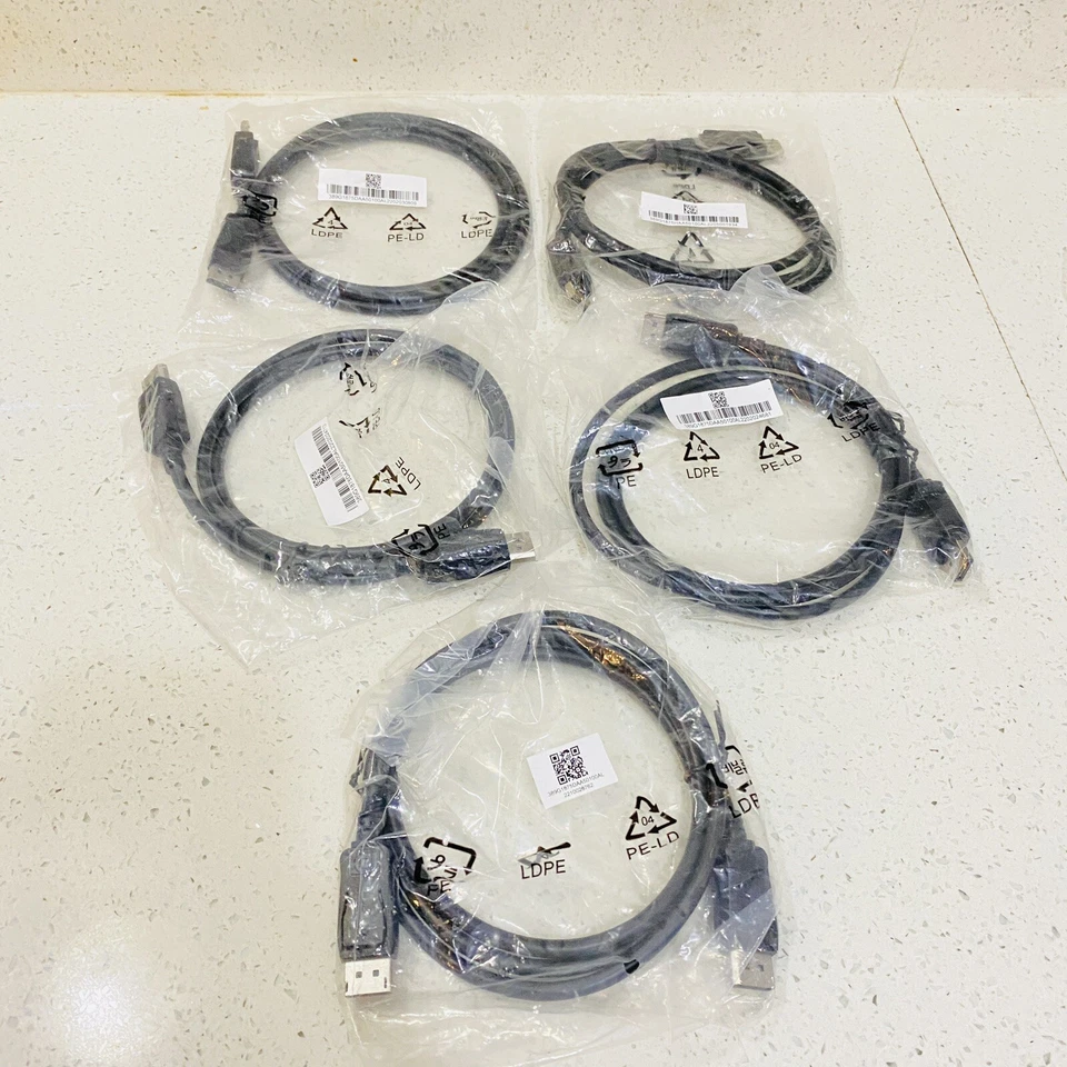 Lot 5X - Display Port to Display Port Cable DP Male to Male Cord 4K UHD QHD FHD - Image 1 of 4
