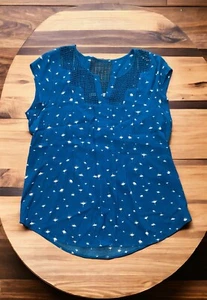 New Daniel Rainn Estefan Blouse Blue with white Print Lace V Neck Size PM - Picture 1 of 2