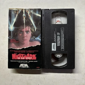 NIGHTMARE ON ELM STREET Preowned VHS 1987  MEDIA HOME ENTERTAINMENT  Rated R - Picture 1 of 1