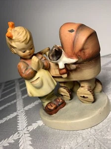 Muñeca Hummel Figura de Madre 67 TMK 3 Abeja, Niña Rezando con Bebé - Imagen 1 de 9