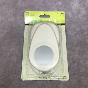 The Paper Studio Scallop Circle Large Punch 1.98in Craft Tools - Picture 1 of 8