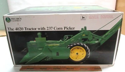 ERTL Precision Classics Series #14 "The 4020 Tractor with 237 Corn Picker" 5083 - Image 1 of 4