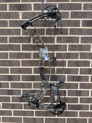 HOYT Alpha AX2-29, Realtree APX, 70 lb - Imagem 1 de 4