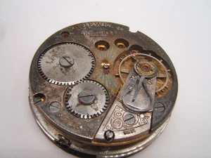 MOVIMENTO OROLOGIO DA TASCA LAKE SHORE 21 JEWEL AS IS RICAMBI RIPARAZIONE - Foto 1 di 8