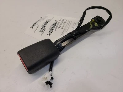 2011-15 NISSAN JUKE RH Right Front Bucket Passenger Seat Belt Buckle  - Image 1 of 4