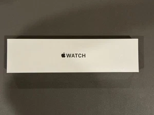 Apple Watch SE 40mm Space Gray Aluminum Case with Black Sport Band - Picture 1 of 5