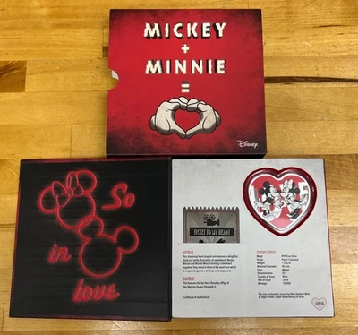 2018 Niue Disney So In Love Mickey & Minnie Mouse 1 oz Silver Heart Shaped Coin - Image 1 of 4