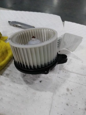 Hyundai Santa Fe 2019 motor soplador de climatización OEM rojo 129 k millas - probado Foto 1 de 4