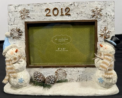 Marco de fotos rectangular de metal muñeco de nieve de Navidad cuadrado de San Nicolás de 4" X 6" 2012 Foto 1 de 4