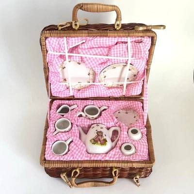 1998 Vintage Mini Tea Set with Basket 16 Piece Set Noble Excellence Bears NIB - Image 1 of 4