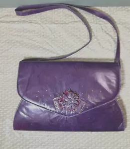 Borsa vintage Janelli Spagna viola rigida patta pochette borchie fiore - Foto 1 di 8