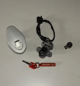 Ducati 749 749s 999 Kit Serrure / Lock set - Picture 1 of 6