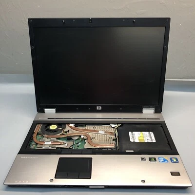 HP EliteBook 17” 8730w Black Laptop READ - Image 1 of 4