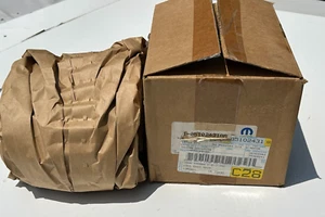 NOS Mopar 2004-06 Chrysler Pacifica Radiator Fan Motor Right Side 5102431AA OEM - Picture 1 of 9