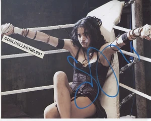 SOFIA BOUTELLA of THE MUMMY IN PERSON SIGNED 8X10 COLOR PHOTO 2 COA - Picture 1 of 1