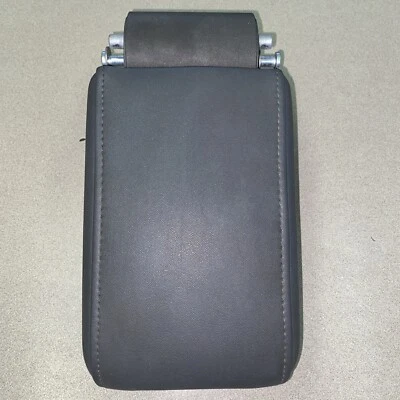 2003-2007 Cadillac CTS Center Console Lid Armrest Gray OEM - Image 1 of 4