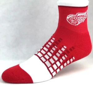 Detroit Red Wings M1500R Red & White Digi Squares Quarter Socks - Foto 1 di 3