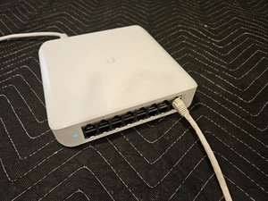 Ubiquiti ETC-LITE-16-POE (używany) - Zdjęcie 1 z 3