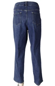 LEE Plus Women's 20W Medium Relaxed Fit Straight Leg High Rise Stretch Jeans - Picture 1 of 14