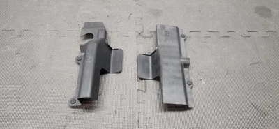 Deflectores deflectores de deflectores de aire de radiador diestro y derecho Ford Mustang GT 2005-2009 FABRICANTE DE EQUIPOS ORIGINALES Foto 1 de 4