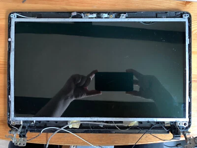 15,6" Display B156XW02 V.6 Glänzend 40pin  optional mit Kamera, Kabel und Rahmen - Bild 1 von 4