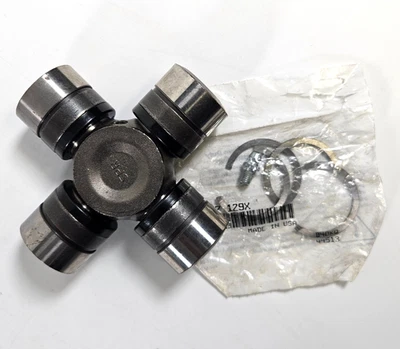 Ford 5C3Z-3249-AA Front Axle U-Joint Kit 4WD F250 F350 2005-2015 OEM - Image 1 of 3