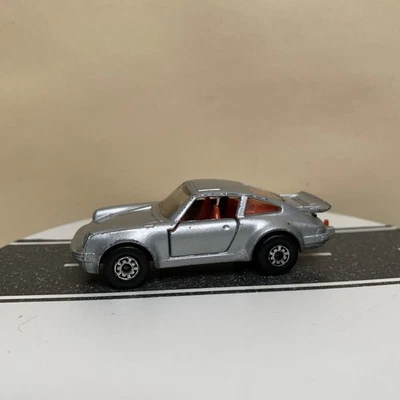 Matchbox Lesney Superfast No. 3 Porsche 911 Turbo серебро w/красный интерьер 1:64 винтажный - Изображение 1 из 4