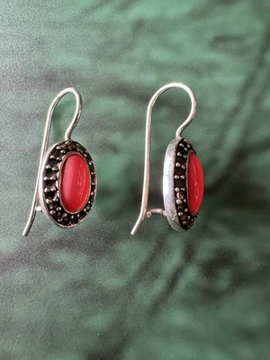 Orecchini in argento con marcasiti e corallo, gioielli da donna, prodotto... - Immagine 1 di 4