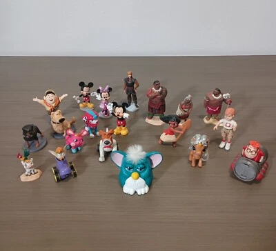 Lot of 20 Kids Toys And Cartoon Figures, Sold As Is, Mickey, Minnie, Moana, Etc, - Image 1 of 4