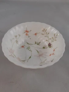 Plato de caramelo Wedgwood Campion hueso China primera calidad vintage británico - Imagen 1 de 6