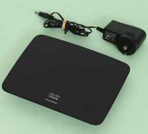 CISCO Linksys SE2800 8 Port Gigabit  Unmanaged Ethernet Network Switch - Picture 1 of 4