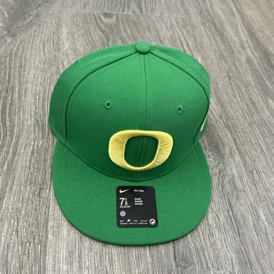 Chapéu Nike Oregon Ducks Pro tamanho adulto: 7 1/8 verde/amarelo Dri-Fit - Imagem 1 de 4